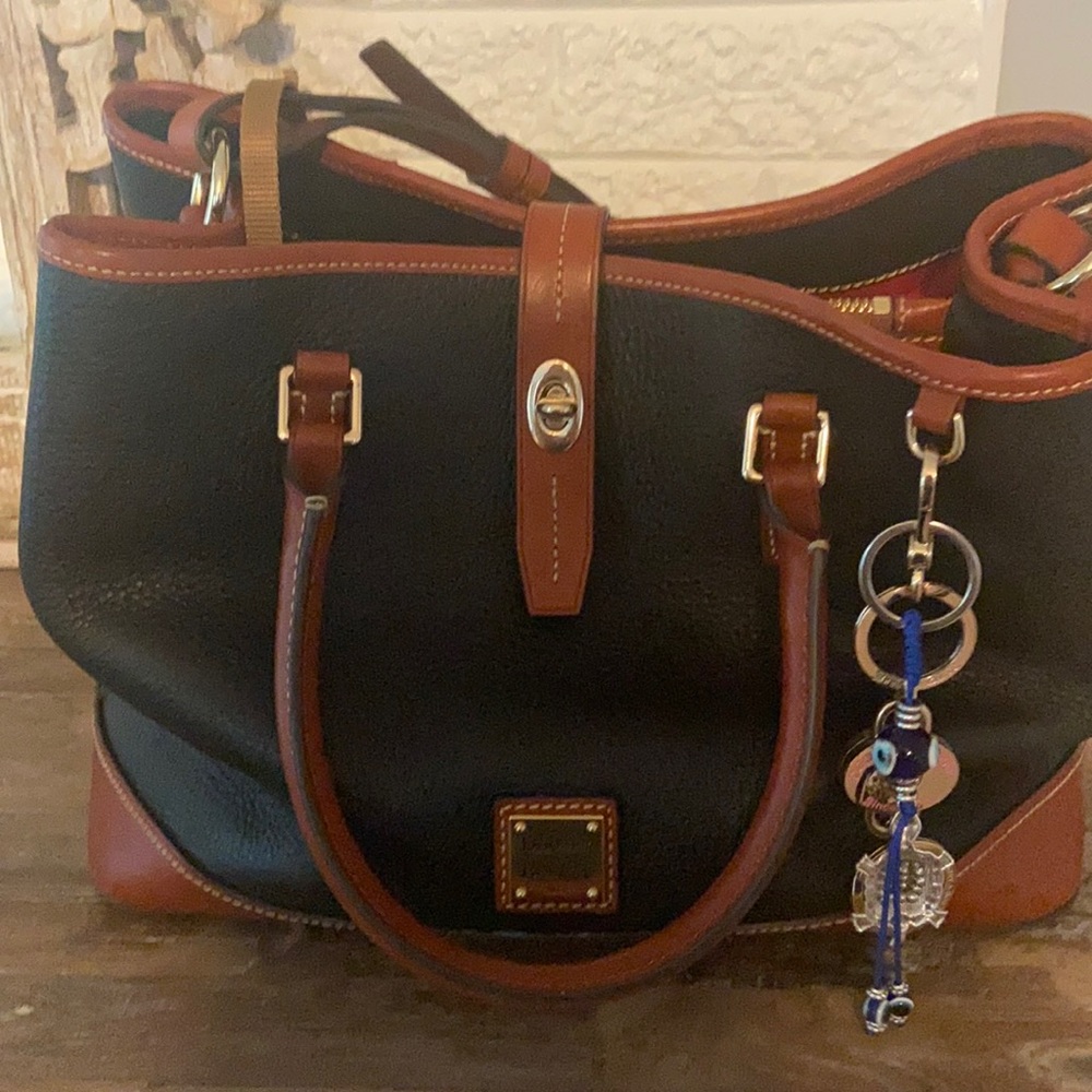 Dooney & bourke